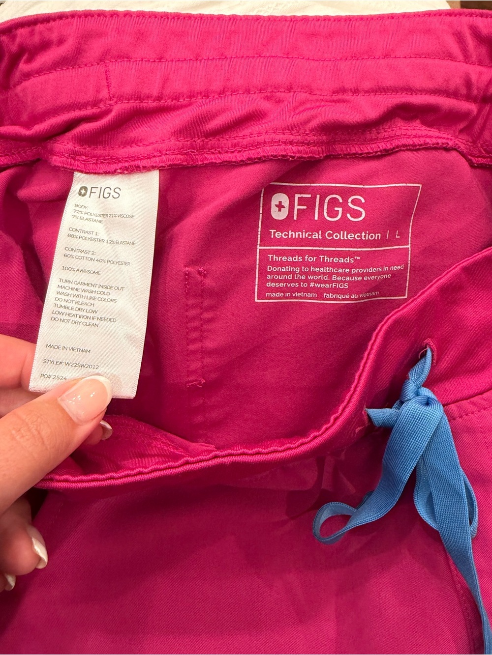 Limited Edition FIGS Raspberry Sorbet Zamora Joggers Size Large - Picture 6 of 7